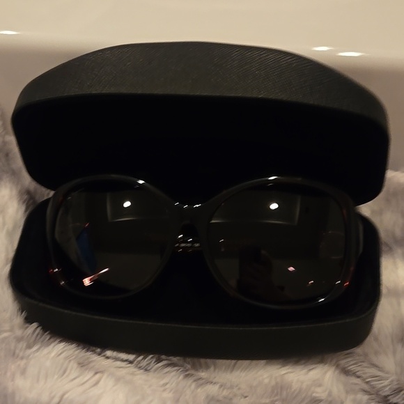 Salvatore Ferragamo Tortoise Shell Brown Gradient Sunglasses Brand New in Case main image 11